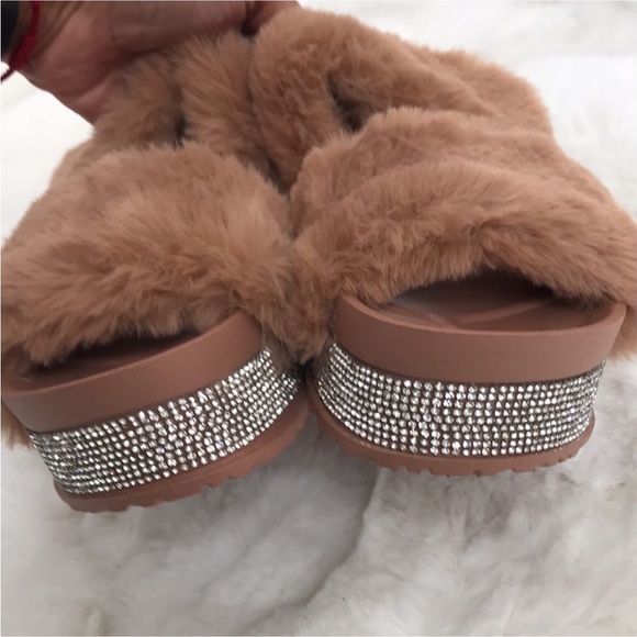 Top Moda faux mink fur size 6 slide sandal - Picture 11 of 13